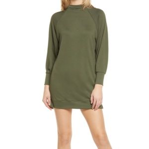 NWT Socialite Long Sleeve Textured Knit Shift Dress in Olive Green